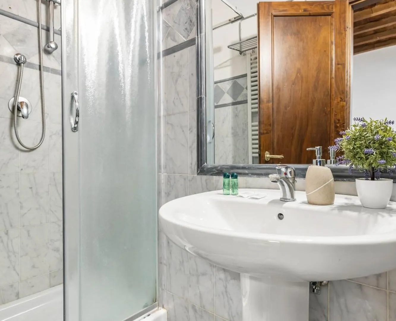 Ghibellina House - Dolcevita Holiday Florence